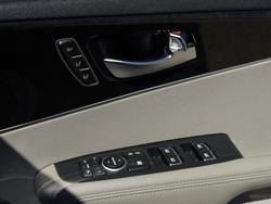 2016 Kia
Sorento Platinum