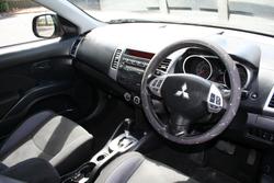 2010 Mitsubishi Outlander LS ZH MY11 Effect Grey