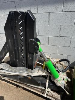 2024 Sturgeon Equipment Scrub Puller