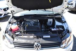 2016 Volkswagen Polo 81TSI Comfortline 6R MY16 Pure White