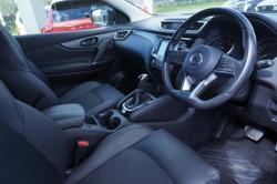 2019 Nissan
                QASHQAI ST-L