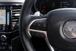 2019 Jeep
                Grand Cherokee Limited