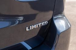 2019 Jeep
                Grand Cherokee Limited