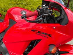 2014 Honda CBR600RR Red