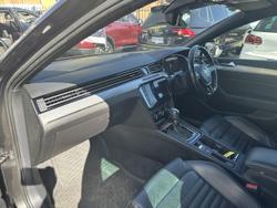 2018 Volkswagen
Passat Alltrack Wolfsburg Edt