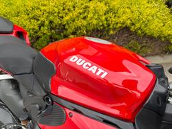 2014 DUCATI 899 PANIGALE Red