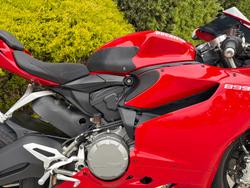 2014 DUCATI 899 PANIGALE Red