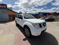 2011 Nissan Navara RX D40 4X4 Dual Range Polar White