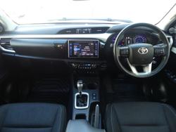 2019 Toyota Hilux SR5