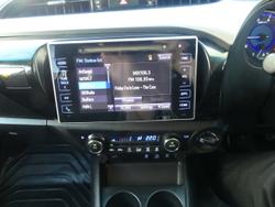 2019 Toyota Hilux SR5