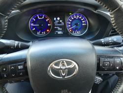 2019 Toyota Hilux SR5