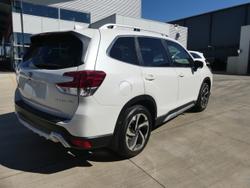 2022 Subaru
                Forester 2.5i-S