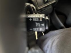 2015 Toyota
                Hiace Commuter