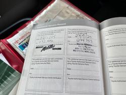 2015 Toyota
                Hiace Commuter