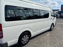 2015 Toyota
                Hiace Commuter