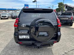 2018 Toyota
                Landcruiser Prado Kakadu