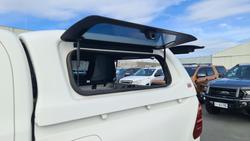 2018 Toyota Hilux SR