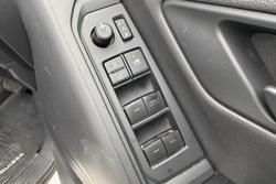 2023 Toyota Landcruiser GXL FJA300R 4X4 Dual Range Glacier White