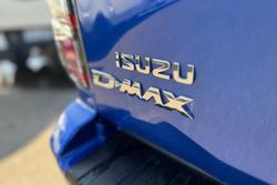 2024 Isuzu D-MAX LS-U MY24 4X4 Dual Range Neptune Blue (587)