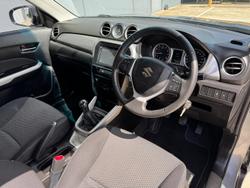 2017 Suzuki Vitara RT-S LY Galactic Grey
