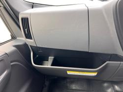 2025 Isuzu N Series NQR 88/80-190 AM C42