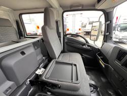 2025 Isuzu N Series NQR 88/80-190 AM C42