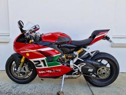 2023 Ducati PANIGALE V2 BAYLISS 20TH ANNIV RED