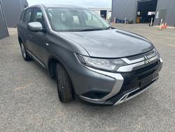 2020 Mitsubishi Outlander ES