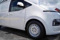 2021 Hyundai STARIA LOAD US4.V1 MY22 Creamy White