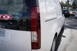 2021 Hyundai STARIA LOAD US4.V1 MY22 Creamy White