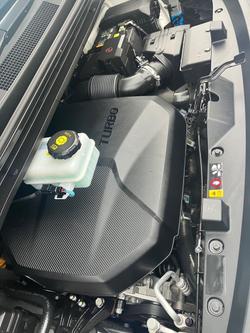 2021 Hyundai STARIA LOAD US4.V1 MY22 Creamy White