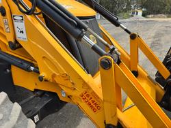 2017 JCB
3Cx Backhoe