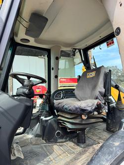 2017 JCB
3Cx Backhoe