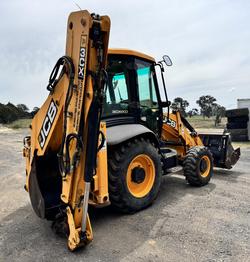 2017 JCB
3Cx Backhoe
