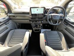 2025 Ford Tourneo Titanium X