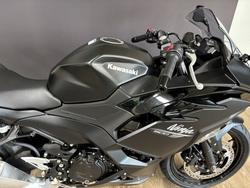 2026 Kawasaki Ninja 500 EX500GTFNW Black