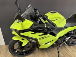 2026 Kawasaki Ninja 500 EX500GTFNW GREEN
