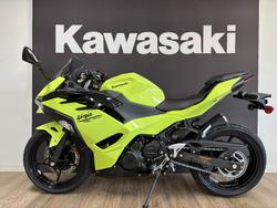 2026 Kawasaki Ninja 500 EX500GTFNW GREEN
