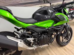 2026 Kawasaki Ninja 500 EX500GTFNW GREEN