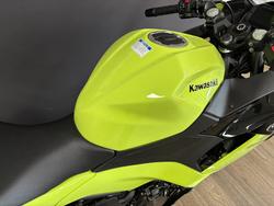 2026 Kawasaki Ninja 500 EX500GTFNW GREEN