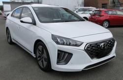 2022 Hyundai IONIQ Hybrid Premium