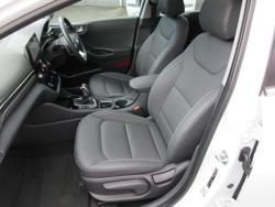 2022 Hyundai IONIQ Hybrid Premium