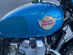 2022 Royal Enfield INTERCEPTOR 650 E5 CLASSIC VENTURA BLUE