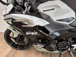 2026 Kawasaki 2026 Kawasaki 500CC NINJA 500 SE (LAMS) SPORTS WHITE