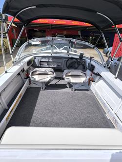 2012 QUINTREX 430 Escape