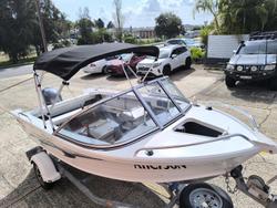2012 QUINTREX 430 Escape