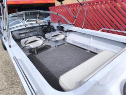 2012 QUINTREX 430 Escape