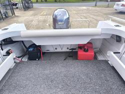 2012 QUINTREX 430 Escape