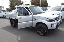 2022 Mahindra PIK-UP S6+