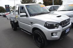 2022 Mahindra PIK-UP S6+